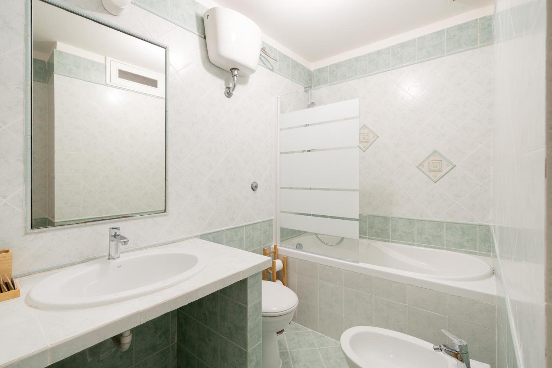 Salita Trinita Apartment Наполи Екстериор снимка